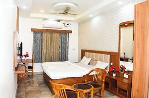 Hotel Riverdell Varanasi