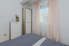 Apartment Pisacic