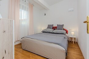 Apartment Pisacic