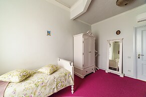 Roze Villa