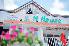 Homestay 3M House