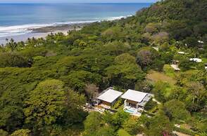 Private Pool Villa Steps to the Beach