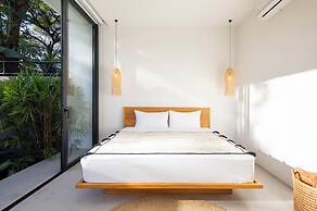 Private Pool Villa Steps to the Beach