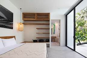 Private Pool Villa Steps to the Beach