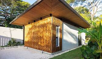 Private Pool Villa Steps to the Beach