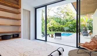 Private Pool Villa Steps to the Beach