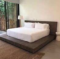 Private Pool Villa Steps to the Beach