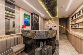 Felix Hotel