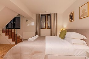 Your Apartment - St. Paul's