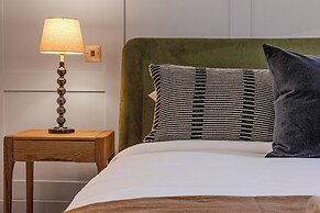 Your Apartment - St. Paul's