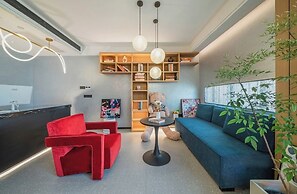 C Station Meisu Hotel