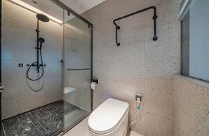 C Station Meisu Hotel