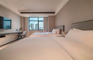 C Station Meisu Hotel