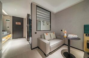 C Station Meisu Hotel