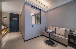 C Station Meisu Hotel