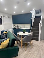 132 Huntingdon