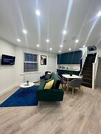 132 Huntingdon