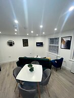 132 Huntingdon