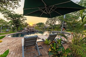 Waterfalls Lodge