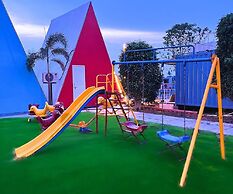 Sizzle Bay Resort