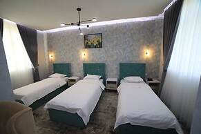 Emery Star Hotel