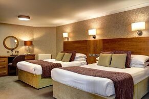 The Golden Lion Hotel