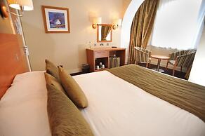 The Golden Lion Hotel