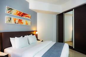 Avenue Suites