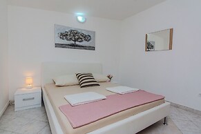 Apartments Juracak Josip i Mira