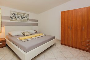 Apartments Juracak Josip i Mira