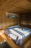 Lan Ha Floating Homesaty