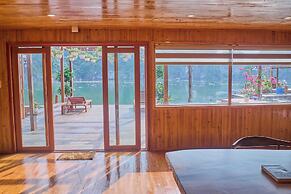 Lan Ha Floating Homesaty