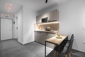 P30, Nilie Hospitality MGMT