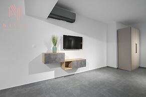 P30, Nilie Hospitality MGMT