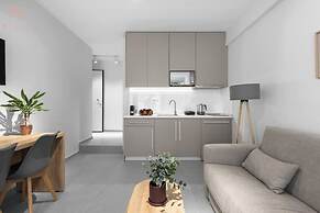 P30, Nilie Hospitality MGMT