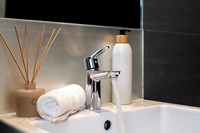 Your Apartment - Liverpool Street