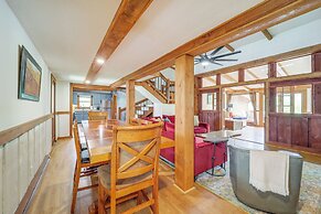 2 Mi to Appalachian State: Cabin w/ Outdoor Spaces