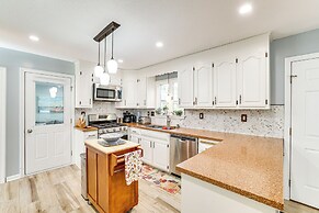 Group Getaway w/ Outdoor Oasis in Southington!