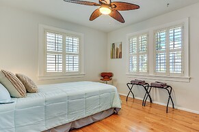 4 Mi to Dtwn Jacksonville: Chic Home w/ Porch!