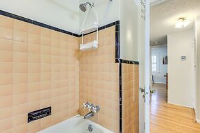 4 Mi to Dtwn Jacksonville: Chic Home w/ Porch!