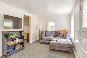 Walk to Beach & Dtwn: Frankfort Cottage w/ BBQ