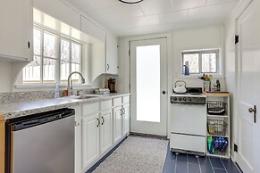 Walk to Beach & Dtwn: Frankfort Cottage w/ BBQ