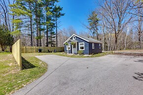 Walk to Beach & Dtwn: Frankfort Cottage w/ BBQ