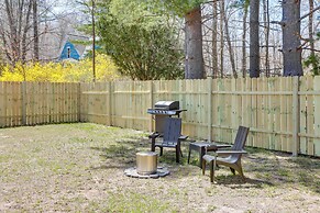 Walk to Beach & Dtwn: Frankfort Cottage w/ BBQ