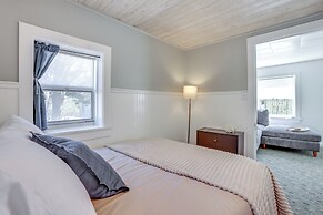 Walk to Beach & Dtwn: Frankfort Cottage w/ BBQ