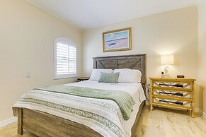 Ocean Access, Mini Golf & Pools: Jensen Beach Gem