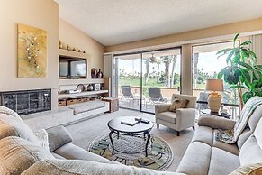 1 Mi to Shops on El Paseo: Condo w/ Pool Access!