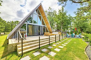 A-frame Cabin w/ Deck Near Cedar Creek Lake