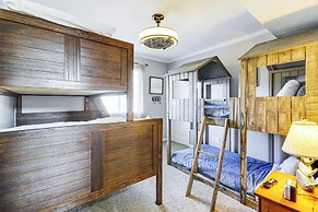 On-site Lake of the Ozarks Access: Camdenton Condo