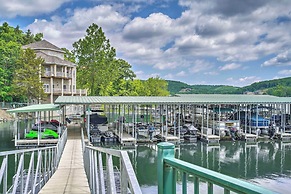 On-site Lake of the Ozarks Access: Camdenton Condo